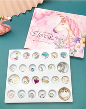 Load image into Gallery viewer, Unicorn Jewelry Advent Calendar – 24-Piece Countdown Charm Set for Kids