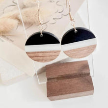 Load image into Gallery viewer, Walnut &amp; Resin Splice Vintage Round Earrings
