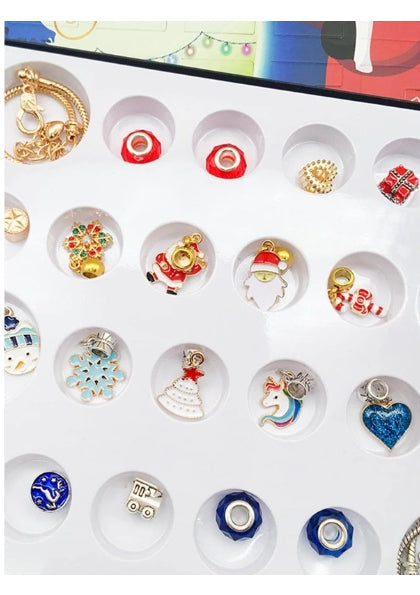 Silent Night Jewelry Advent Calendar – 24-Day Countdown with Festive Charms & Accessories