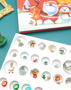 Santa & Friends Jewelry Advent Calendar – 24-Piece DIY Holiday Charm Kit